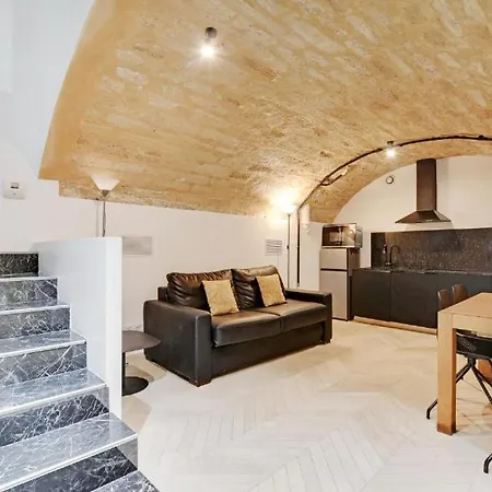 Beautiful Flat Rue Saint-honore Parigi
